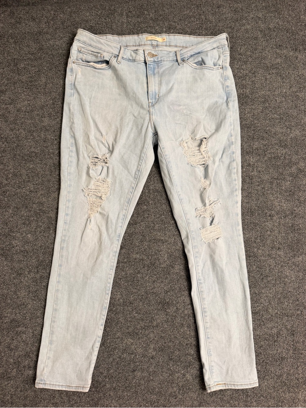 Levi's Men's Light Wash Distressed Skinny Jeans